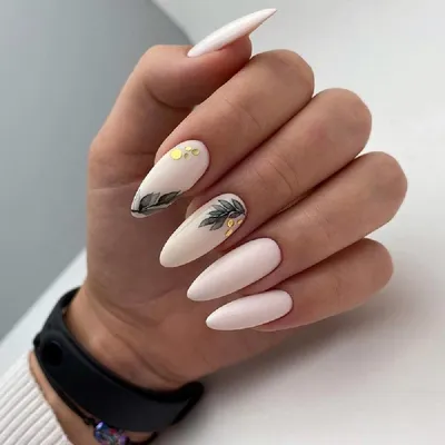 Коррекция удлиненный миндаль + шеллак + дизайн - Студия красоты \"NailsProfi\"