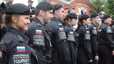 Российские офицеры полиции в форме Редакционное Фото - изображение  насчитывающей патруль, форма: 182514276