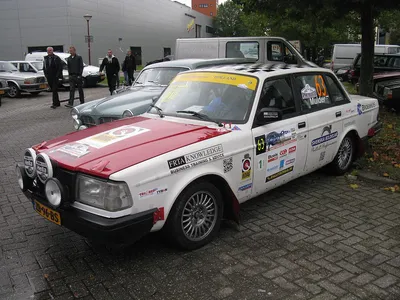 File:Volvo 240 Rally (8106358313).jpg - Wikimedia Commons