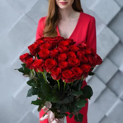 Букет из 35 красных роз 100 см Эквадор- купить в СПб с доставкой в интернет  магазине \"Цветочкин\"