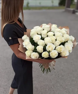 35 белых роз 80 см – купить с бесплатной доставкой в Москве