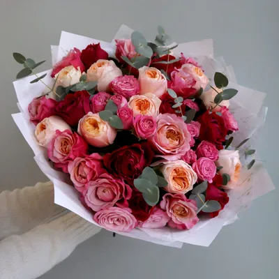 35 роз в оформлении (50 см) импорт с бесплатной доставкой по Екатеринбургу  | ПроБукеты