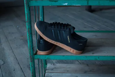 Men's shoes adidas Hamburg Grey Three/ Core Black/ Gum3 | Footshop