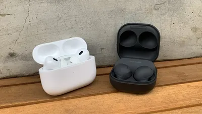 OEM Apple AirPods 2nd Gen Right or Left or Charging Case Replacement A2031  A2032 | eBay