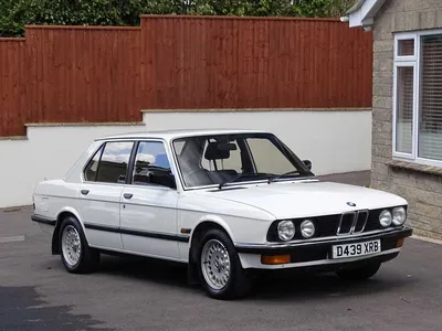 No Reserve: 1994 BMW 525i for sale on BaT Auctions - sold for $10,000 on  September 24, 2022 (Lot #85,365) | Bring a Trailer