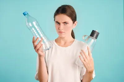 Бутылка для воды 2 литра