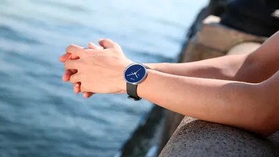 Наручные часы: на какой руке правильно носить этот аксессуар?