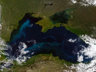 Черное море с космоса (55 фото) - 55 фото