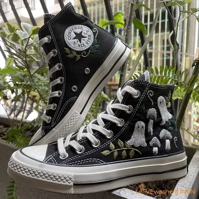 Converse Custom Chuck Taylor All Star Low Top Shoe. Nike.com