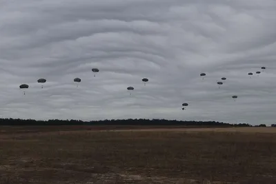 В небе над Курском прошёл военный парад – Курская правда