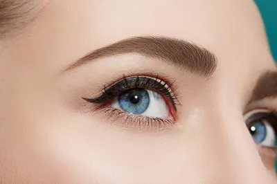 Макияж глаз для русых волос и серых глаз (фото + видео)