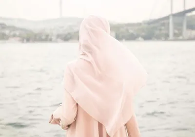 А как ты в хиджабе на море ездишь или есть тоже какой то особый хиджаб ? |  ask.fmhttps://ask.fm/golovkova_alexandra
