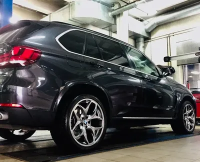 https://autovizage.ru/catalog/bmw/x5