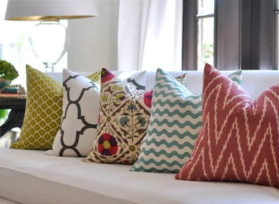 Дизайн диванных подушек своими руками | Подушки в цветочек, Подушки,  Декоративные наволочки