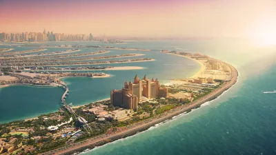 Дубай, где море всегда рядом 🌊 Ждем только вас 😊 Фото @dubai.uae.dxb  #ПосетитеДубай | Instagram