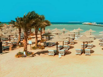 Пляж Красного Моря, Hurghada, Египет Стоковое Изображение - изображение  насчитывающей сезон, тропическо: 86461981