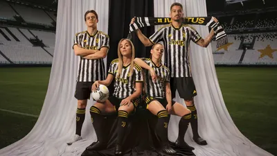 Футбольная форма Adidas FC Juventus. Новая форма Ювентуса с длинным  рукавом. Черная форма Ювентуса