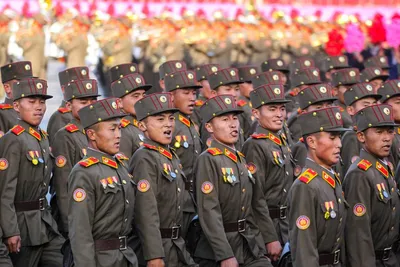 Почему северокорейские генералы увешаны медалями? Когда они вообще воевали  последний раз?