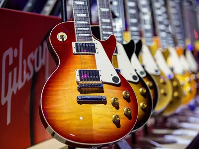 Линейка гитар Gibson Generation Collection: четыре модели с дополнительными  портами-мониторами • Stereo.ru