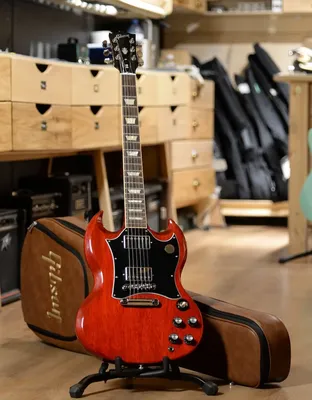 Электрогитара Gibson SG Standard Heritage Cherry, с чехлом - купить в  интернет магазине “Гитарный клуб”