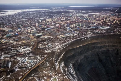 Доставка грузов в город Мирный