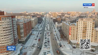 Красивый снежный город,снегопад, день…» — создано в Шедевруме