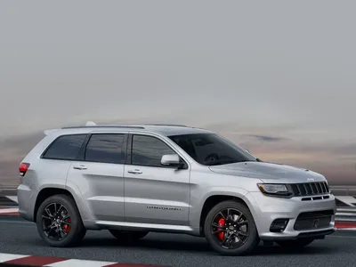 Купить новый Джип Grand Cherokee SRT8 2023 года — в Москве без пробега.  Кредит и рассрочка от банка.