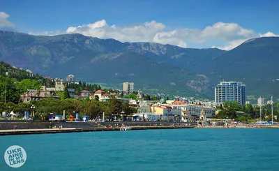 ru]Летний вид Ялты с моря[:en]Summer view of Yalta from the sea[:] -  Украина в моем объективе