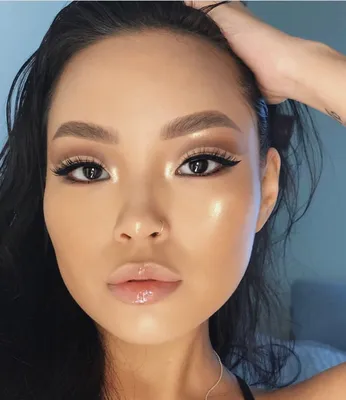 Чудеса макияжа: как азиатки меняют себя до неузнаваемости с помощью  искусственных носов и скотча - Рамблер/новости