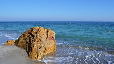 Пирамида камней около моря на пляже Стоковое Изображение - изображение  насчитывающей мирно, пирамидка: 45453241