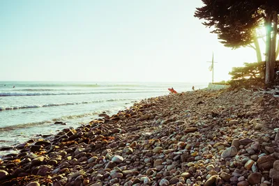 Ряд Камней Морской Пейзаж Восход Солнца На Пляже — стоковые фотографии и  другие картинки Без людей - Без людей, Береговая линия, В ряд - iStock
