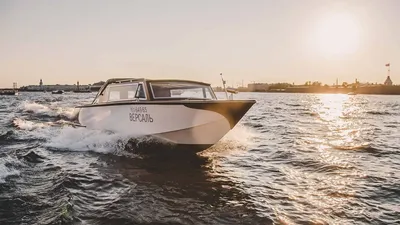 Купить боурайдер - катер с водометным двигателем в России - Hammertone  Yachts