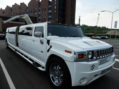 Лимузин Hummer H2 LAMBO в аренду (прокат с водителем) в Киеве