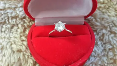 Как дарить кольцо на помолвку и как этого делать не нужно? | Imperia Zolota