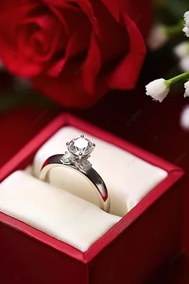 обручальное кольцо с бриллиантом в красной коробочке с цветами Фон Обои  Изображение для бесплатной загрузки - Pngtree