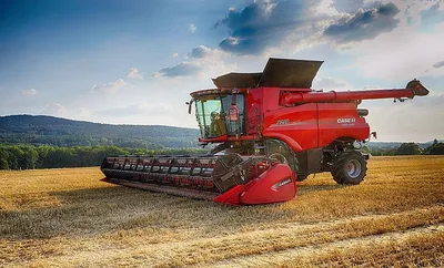 Игрушка комбайн Case IH 8230! Цена, купить Britains 42884 в Украине: Киеве,  Харькове, Днепропетровске, Одессе, Запорожье, Львове. Обзор, описание,  продажа.