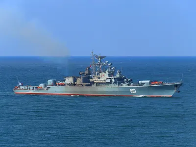 Сторожевой корабль \"Ладный\" Черноморского флота проекта 1135