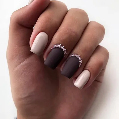 Маникюр на квадратные ногти 2022: не стареющая лаконичность и красота |  Fashion nails, Stylish nails art, Trendy nails