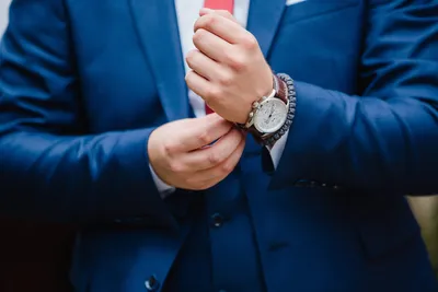 Бесплатное изображение: наручные часы, руки, бизнесмен, красивый, синий,  костюм, Менеджер, галстук, рука, время