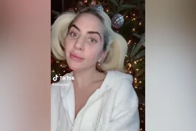 36-летняя Леди Гага показала лицо без макияжа и фильтров - Газета.Ru |  Новости