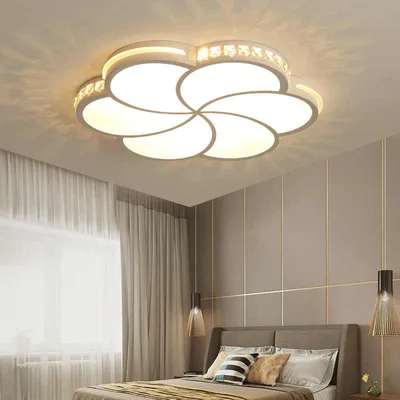 Люстра в спальне: уютное освещение | Блог о дизайне интерьера OneAndHome