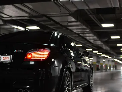 BMW M5 — Википедия