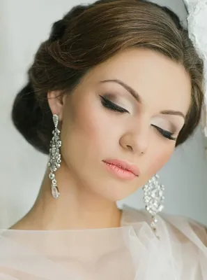 Красивый свадебный макияж невесты 2024-2025, фото, идеи свадебного макияжа