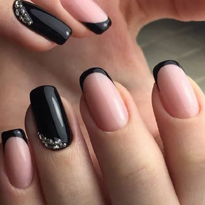 359 отметок «Нравится», 0 комментариев — Идеи Маникюра💅Мк💅Nailart💅  (@omega__nails) в Instagram: «Черный🖤 Оцени под… | Дизайнерские ногти,  Ногти, Деловой маникюр