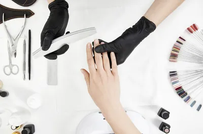 Что нельзя делать с ногтями - советы мастеров маникюра | РБК Украина
