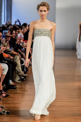 SPRING 2014 READY-TO-WEAR Collette Dinnigan | Fashion, Fashion show,  Fashion week