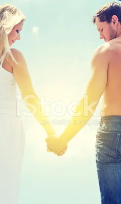 Подводное Photoshoot пары в любви Мужчина и женщина Стоковое Фото -  изображение насчитывающей девушка, интимность: 198757366