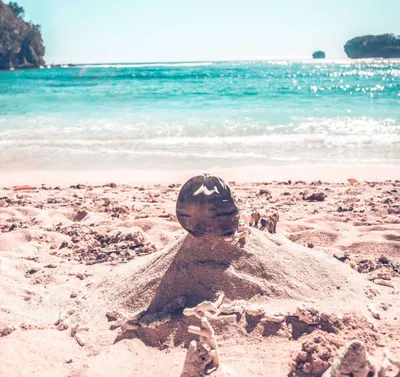 Море, девушка, лето – ТОП-10 теплых и красивых снимков кубанцев в Instagram  - KrasnodarMedia.ru