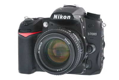 Nikon D7000 — Википедия