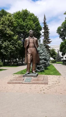 Памятник Василию Ивановичу Чапаеву в Самаре